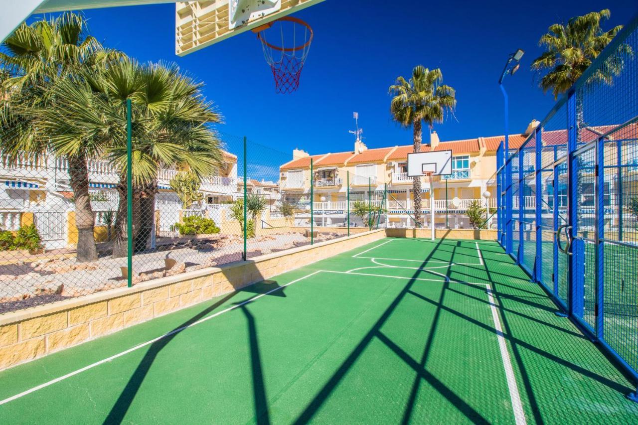 Nice House With Tennis Court,Sports And Playground Torrevieja Luaran gambar