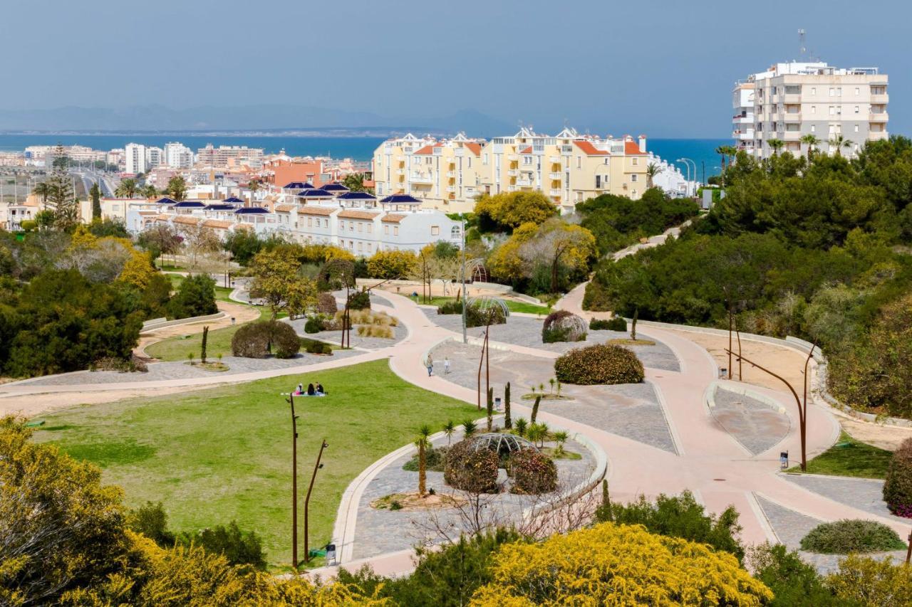 Nice House With Tennis Court,Sports And Playground Torrevieja Luaran gambar