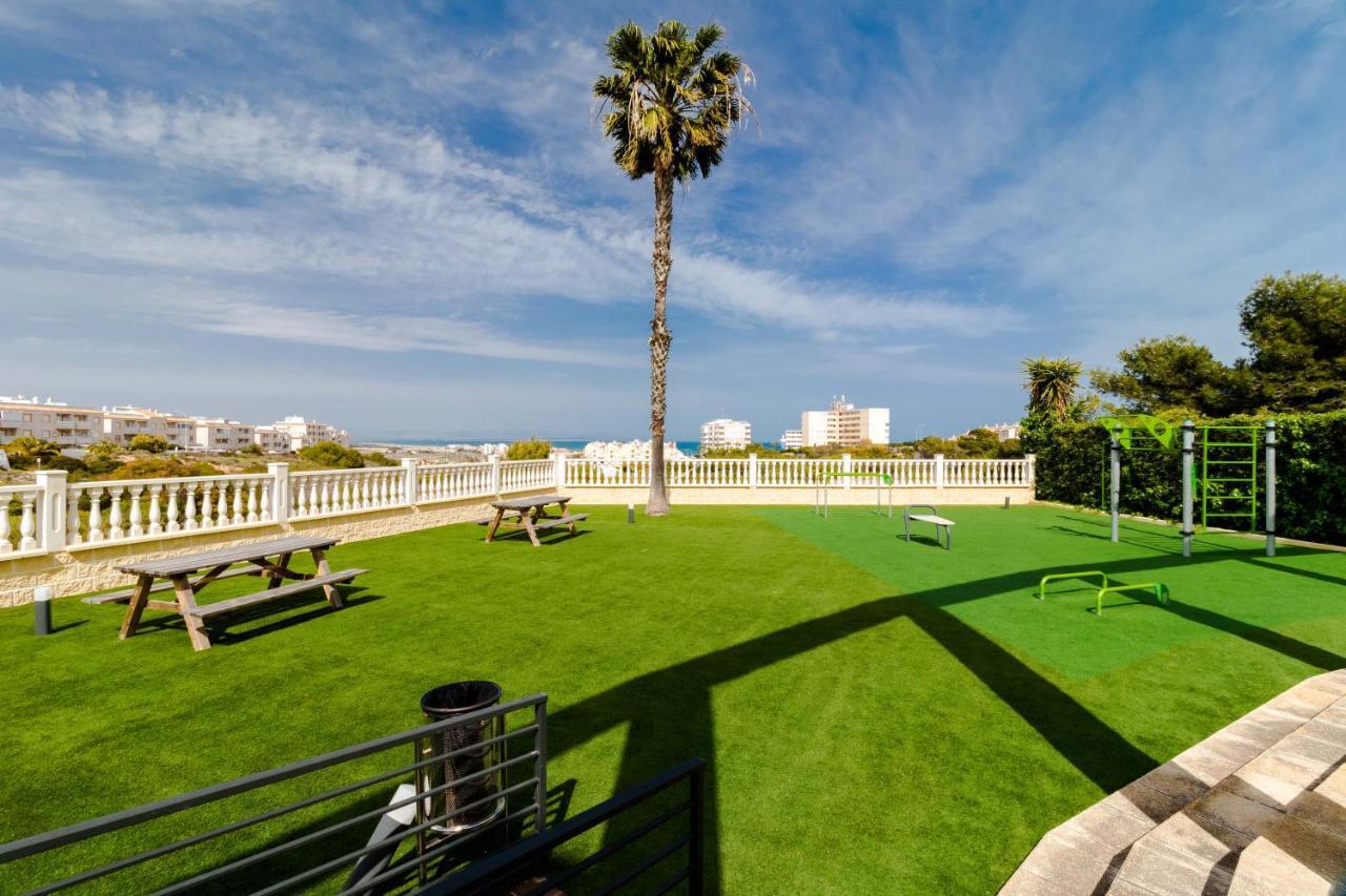 Nice House With Tennis Court,Sports And Playground Torrevieja Luaran gambar